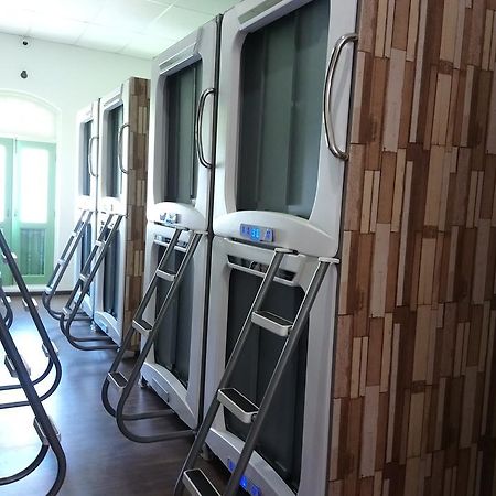 Stay With Me Capsules Hostel ملقا المظهر الخارجي الصورة